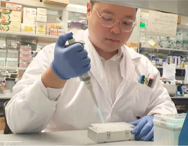 Using the correct antibiotic to treat a bad infection greatly increases the chances of survival, but traditional tests to identify the bacteria causing the infection can take as long as 24 hours, says Dr Yeo Jia Hao.  