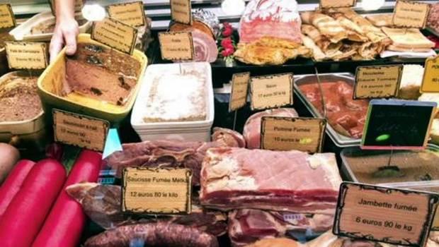  ​Meat at a butcher shop in Godewaersvelde on Oct 28, 2015.   A study found that people with a higher intake of red meat were 23 per cent more likely to get diabetes, compared with those who eat little of it.