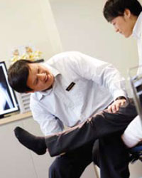 Patellar Tendinitis (Jumper's Knee) - Knee Tendon Injuries and Disorders